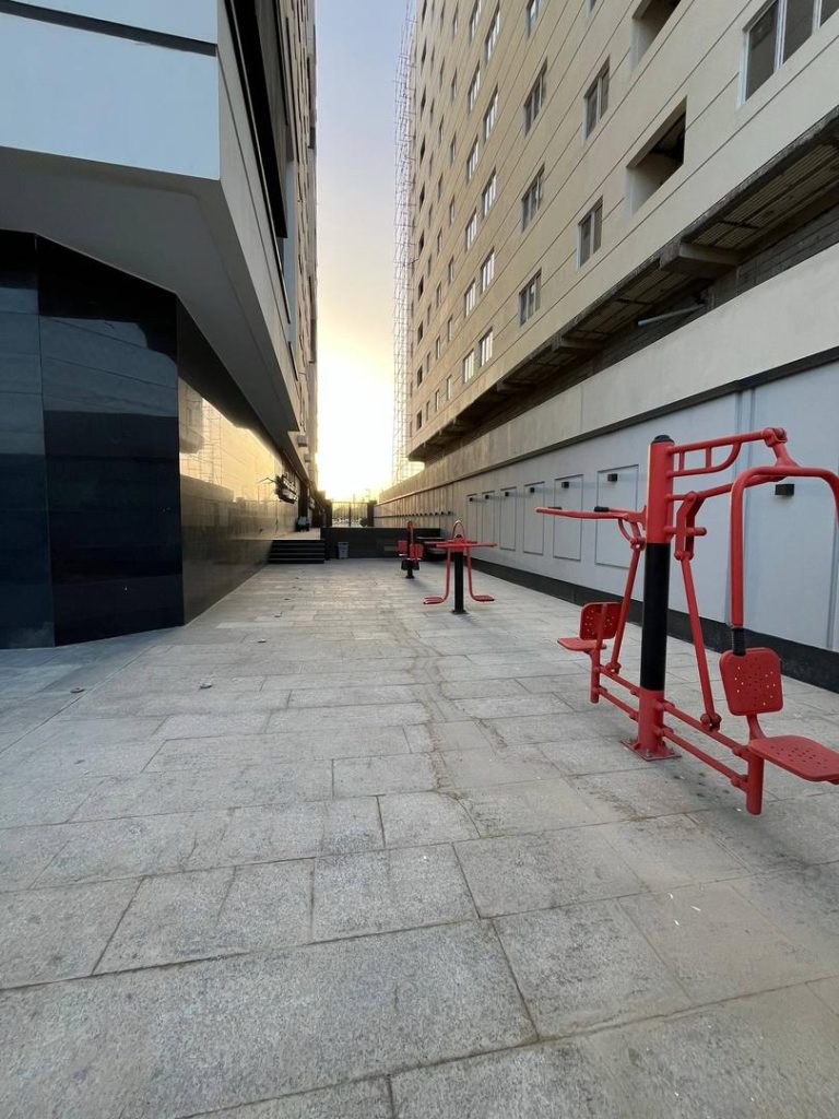 برج باغ ایلیا 14 فردیس